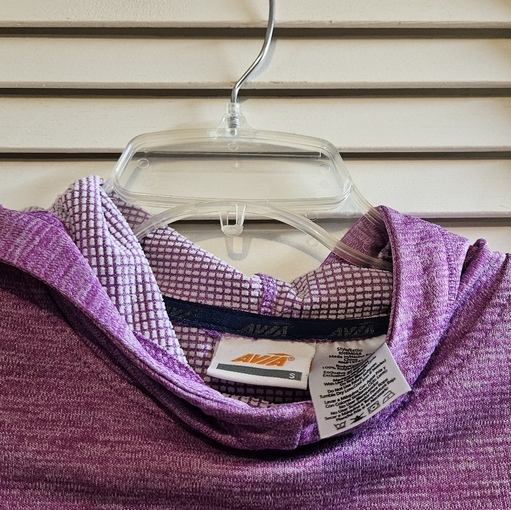 Small Running/Workout Pullovers - Picture 4 of 8